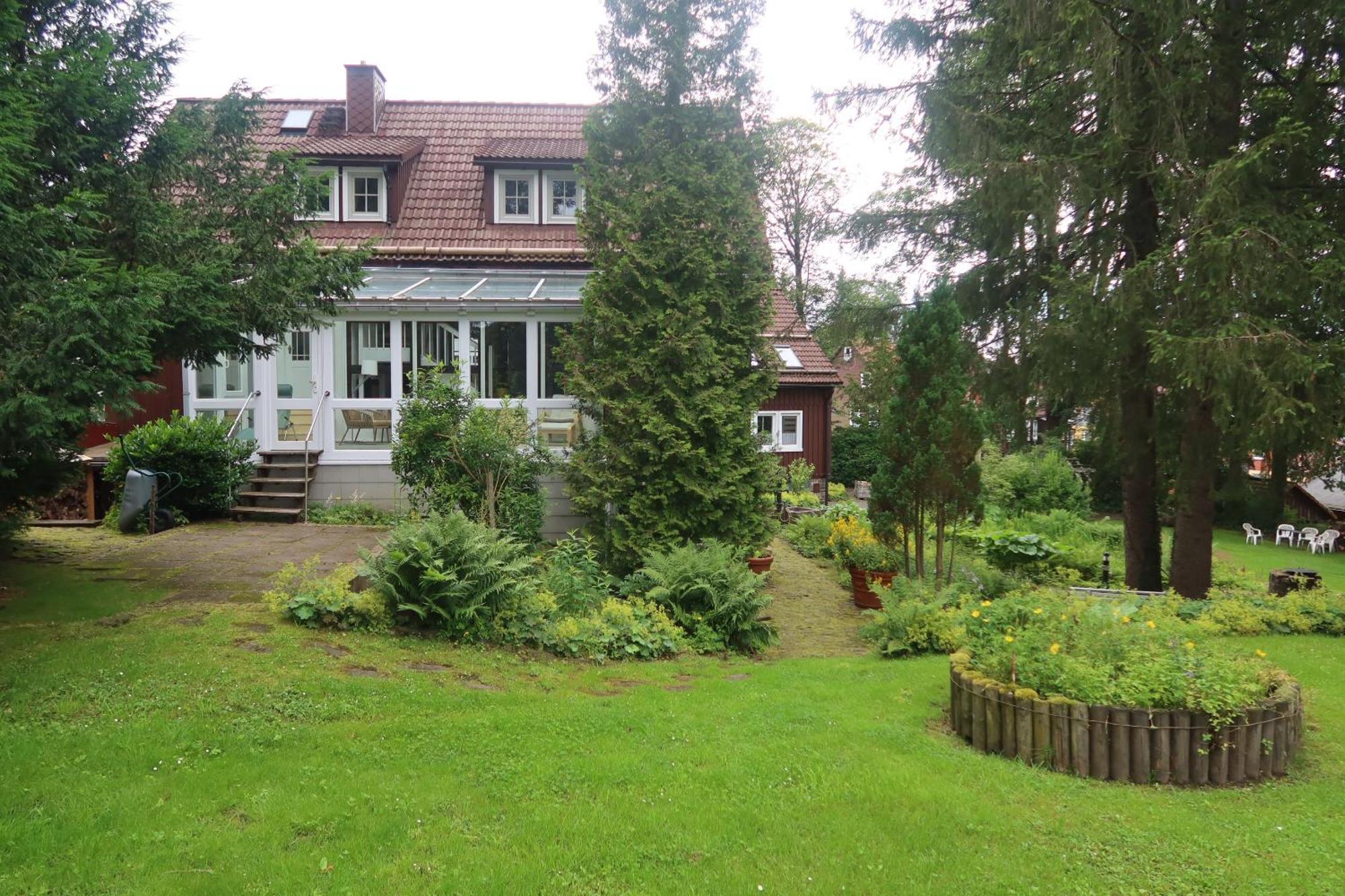 Liebevoll Eingerichtetes Ferienhaus Mit Grossem Garten Clausthal-Zellerfeld Exterior photo